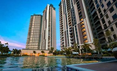 Breathtaking 3 Bedroom at Bayfront Condo in Mandani Bay Cebu