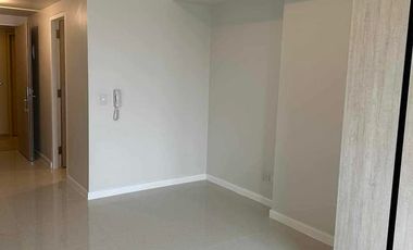 Breathtaking 3 Bedroom at Bayfront Condo in Mandani Bay Cebu