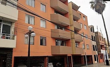 Vendo departamento muy bien ubicado en Chorrillos