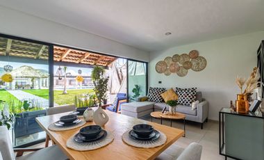 Casa en Venta con 3 recamaras alberca en Fraccionamiento en Xochitepec Morelos