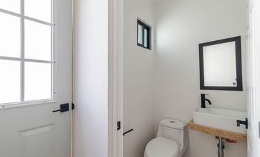 Casa en Venta con 3 recamaras alberca en Fraccionamiento en Xochitepec Morelos