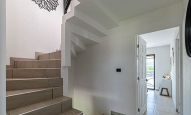 Casa en Venta con 3 recamaras alberca en Fraccionamiento en Xochitepec Morelos