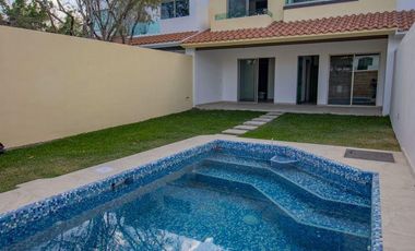 Casa en Venta sola con alberca propia  a 15 minutos de Cuernavaca en Xochitepec Morelos