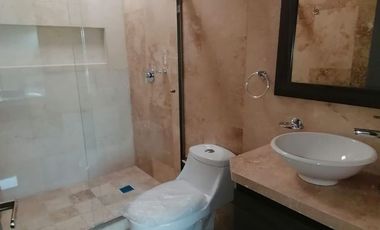 Casa sola con 4 Recamaras  en condominio a 15 minutos de Cuernavaca en Xochitepec Morelos