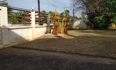 ขายบ้าน ใกล้แยกบ้านเกาะ บ้านเดี่ยว 2 ชั้น บนพื้นที่กว่า 3 ไร่