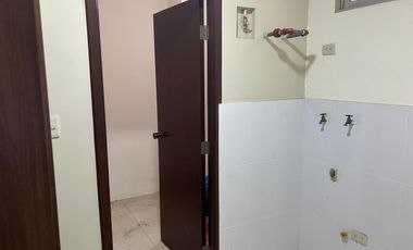 VENDO O ALQUILO DEPARTAMENTO DE 3 DORMITORIOS FRENTE AL CC EL DORADO