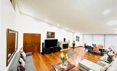 VENDO  CASA EN SANTA ANA ORIENTEAL 797 M2