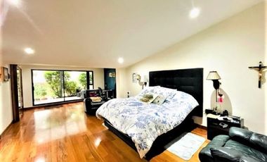 VENDO  CASA EN SANTA ANA ORIENTEAL 797 M2