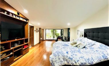 VENDO  CASA EN SANTA ANA ORIENTEAL 797 M2