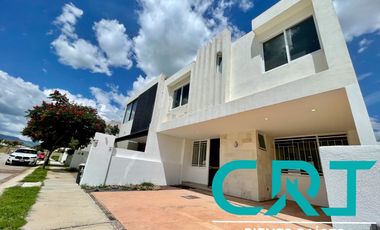 CASA EN RENTA I MAYORCA RESIDENCIAL I ZONA ESTE I COTO CON CASA CLUB Y AMENIDADES I CERCA DE IMSS 58 I MUY AMPLIA