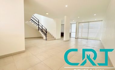 CASA EN RENTA I MAYORCA RESIDENCIAL I ZONA ESTE I COTO CON CASA CLUB Y AMENIDADES I CERCA DE IMSS 58 I MUY AMPLIA