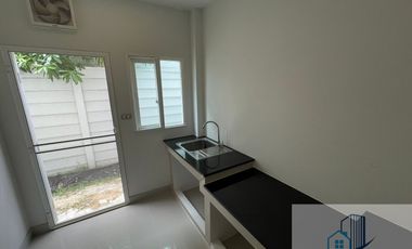 Single house 63.4 sq.w. in front of Centro garden Phahon-Vibhavadi, Khlong Luang