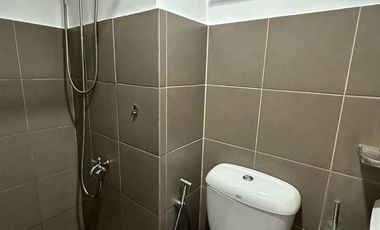 For Sale Studio Condominium Unit In Symphony Tower 2
