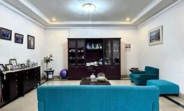 Dijual Rumah di Cempaka Putih 2 Lantai Kondisi Bagus LT 382 Hadap Selatan