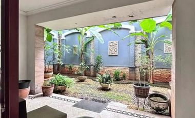 Dijual Rumah di Cempaka Putih 2 Lantai Kondisi Bagus LT 382 Hadap Selatan