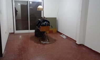 Excelente Dpto 3 Dorm. en Complejo Cerrado