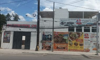 Local comercial en renta, con inmobiliario para restaurante, todo en acero inoxidable