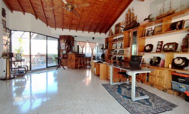 Venta de apartamento dúplex en el Poblado, La Frontera