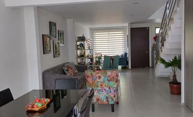 Vendo hermosa casa en conjunto cerrado en sector La Florida de 149m2.