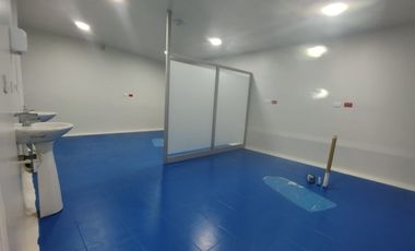 Local en arriendo en la Avenida 30 de agosto