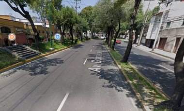 BELLISIMA Y ACOGEDORA CASA EN HERMOSO Y PRIVADO CONDOMINIO, EN ZONA MUY TRANQUILA Y ALEJADA DEL AJETRO Y CONTAMINACIÓN DE LA CIUDAD.