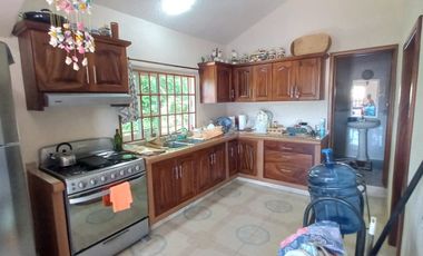 Venta 2 Casas juntas un solo Terreno en San José Ixtapa, Gro. Ixtapa Zihuatanejo.