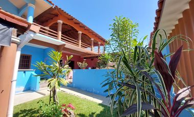 Venta 2 Casas juntas un solo Terreno en San José Ixtapa, Gro. Ixtapa Zihuatanejo.
