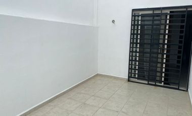 SE VENDE CASA EN FRACCIONAMIENTO EN Almería, Almería, Apodaca, N.L., México