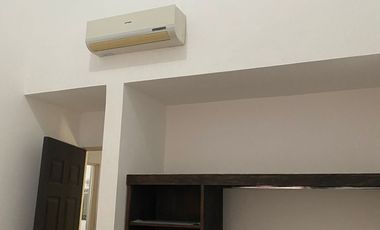SE VENDE CASA EN FRACCIONAMIENTO EN Almería, Almería, Apodaca, N.L., México