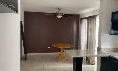 SE VENDE CASA EN FRACCIONAMIENTO EN Almería, Almería, Apodaca, N.L., México