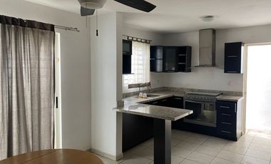 SE VENDE CASA EN FRACCIONAMIENTO EN Almería, Almería, Apodaca, N.L., México