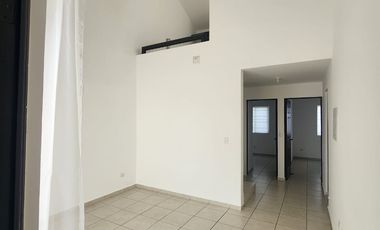 SE VENDE CASA EN FRACCIONAMIENTO EN Almería, Almería, Apodaca, N.L., México