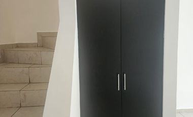 SE VENDE CASA EN FRACCIONAMIENTO EN Almería, Almería, Apodaca, N.L., México