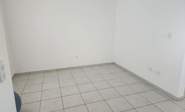 SE VENDE CASA EN FRACCIONAMIENTO EN Almería, Almería, Apodaca, N.L., México