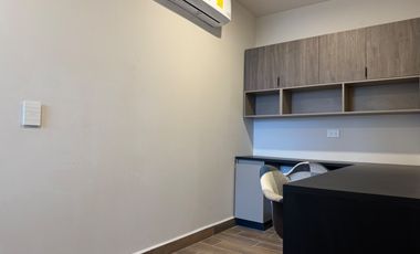 DEPARTAMENTO RENTA AMUEBLADO TORRE ALTANA CON BALCON
