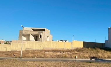 Terreno en venta condominio Concordia, Valle Imperial