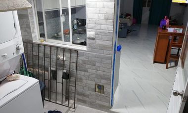CASA REMODELADA EN VENTA BARRIO LA CAROLINA