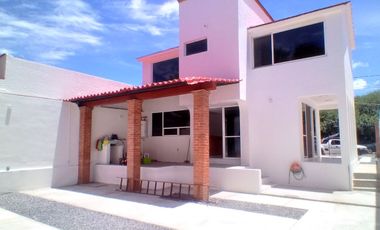 Casa en renta en Fraccionamiento Hacienda de Tequisquiapan