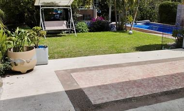 VENTA DE PROPIEDAD EN GUAYLLABAMBA, QUINTA, PISCINA, LAGUNA EN GUAYLLABAMBA