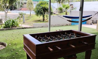 VENTA DE PROPIEDAD EN GUAYLLABAMBA, QUINTA, PISCINA, LAGUNA EN GUAYLLABAMBA