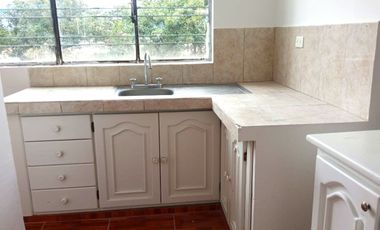 SE ARRIENDA DEPARTAMENTO PLANTA BAJA PISO SECTOR SANGOLQUI - VALLE DE LOS CHILLOS