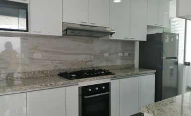Departamento en Venta en Mayorazgo, Límite con La Molina, 3 dormitorios, Vista a Parque