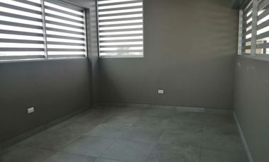 Departamento en Venta en Mayorazgo, Límite con La Molina, 3 dormitorios, Vista a Parque