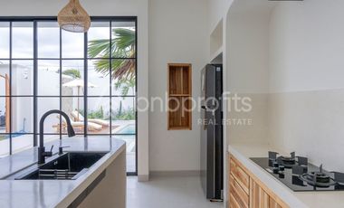 Newly Completed Tabanan Villa: Ocean Views, Rooftop Terrace, and 5-Minute Walk to the Beach