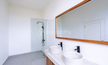 Newly Completed Tabanan Villa: Ocean Views, Rooftop Terrace, and 5-Minute Walk to the Beach