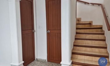 ARRIENDO CASA QUINTA ORIENTAL