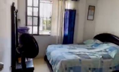 CASA ESQUINERA TRES PISIOS