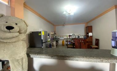SE VENDE PROPIEDAD, CON PISCINA, Y PISTA DE BAILE