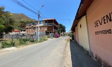 SE VENDE PROPIEDAD, CON PISCINA, Y PISTA DE BAILE