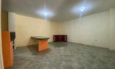 SE VENDE PROPIEDAD, CON PISCINA, Y PISTA DE BAILE